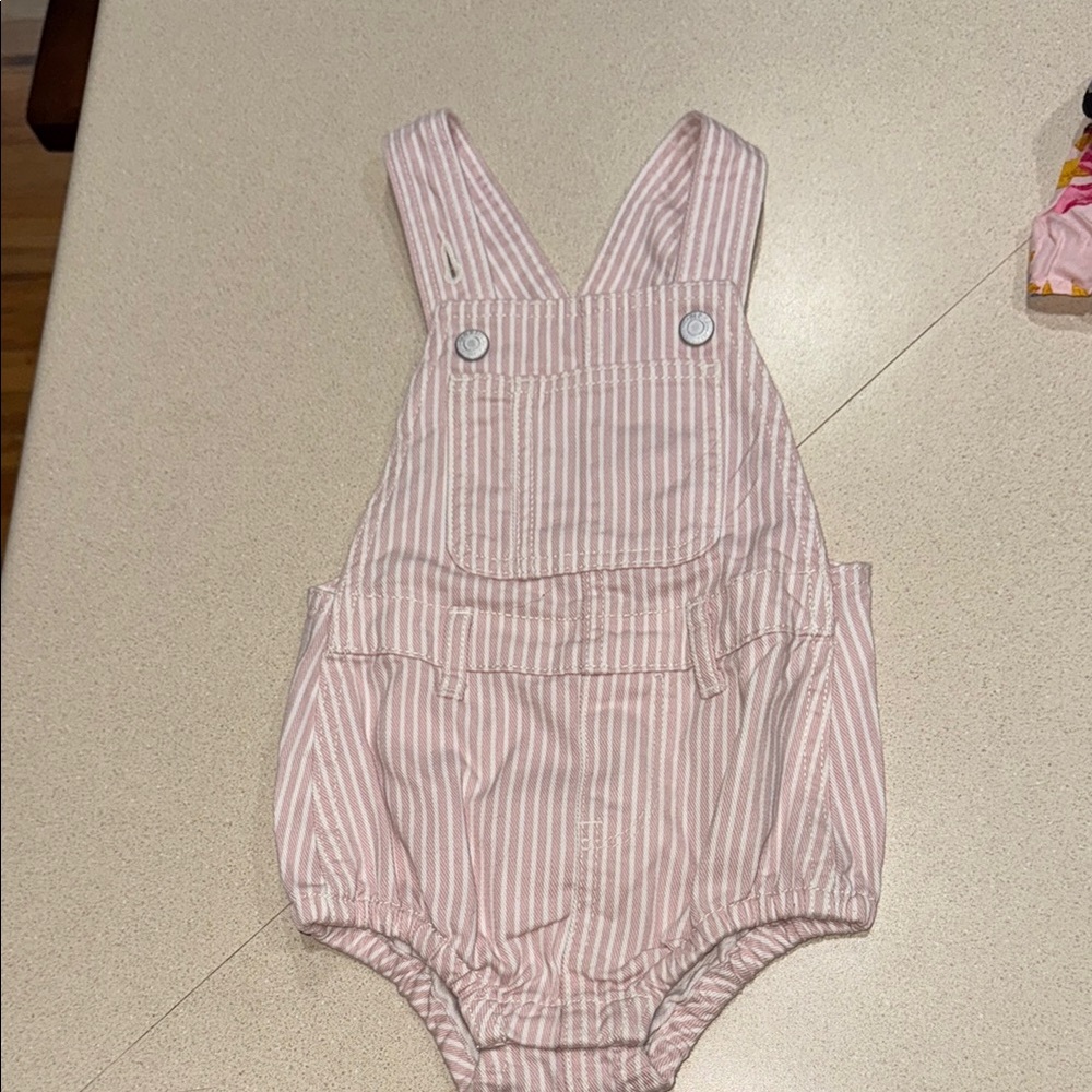 Old Navy bundle